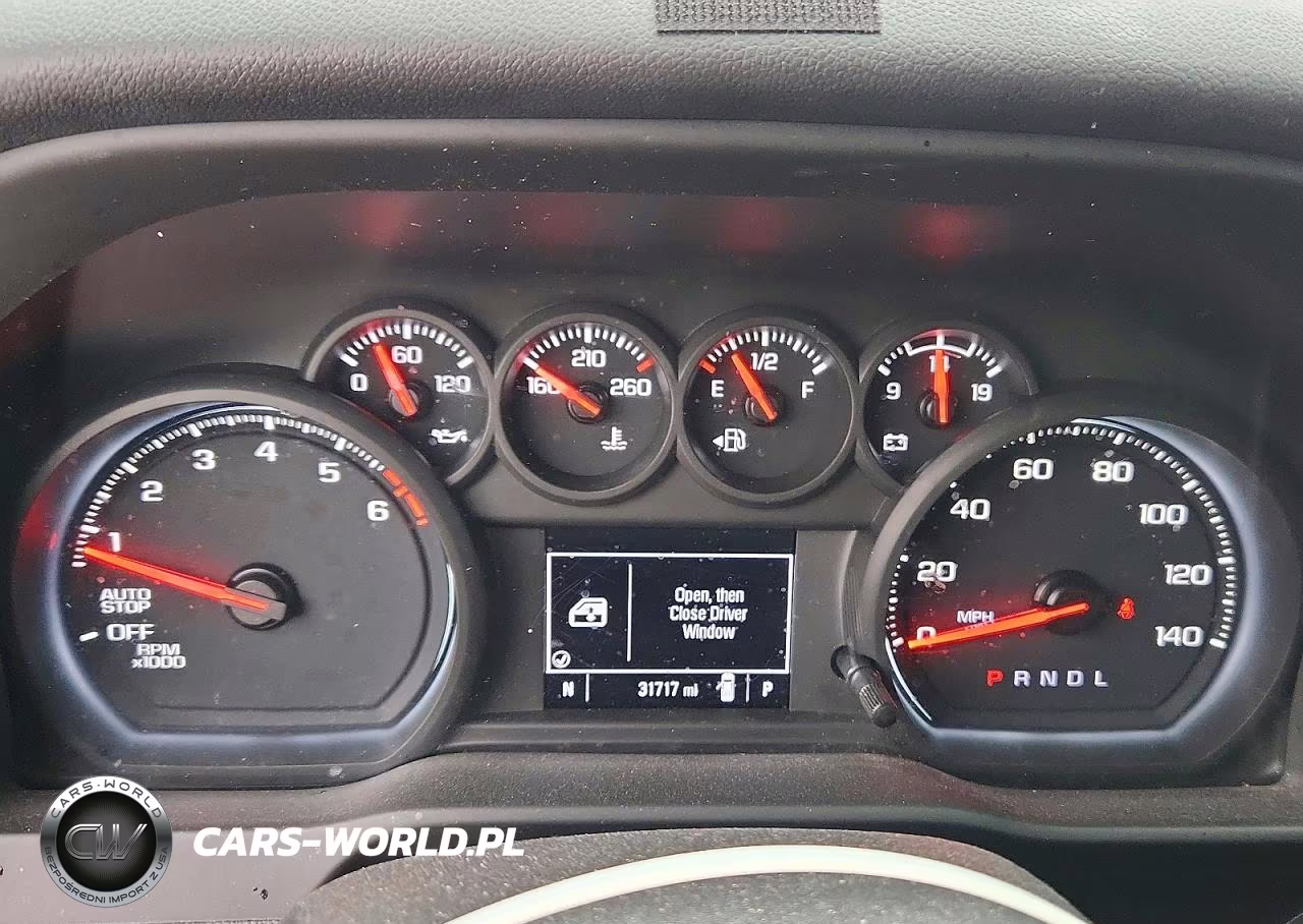 2022 Chevrolet Silverado C1500 Custom VIN:1GCRABEK6NZ640081 - 9