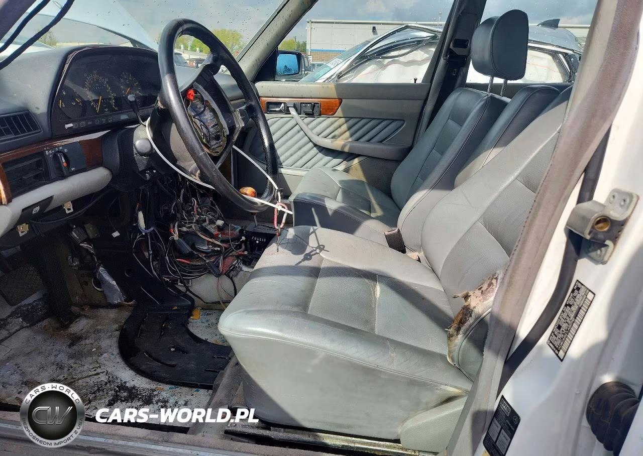 1990 Mercedes Benz 350 Sdl VIN:WDBCB35E7LA557742 - 7