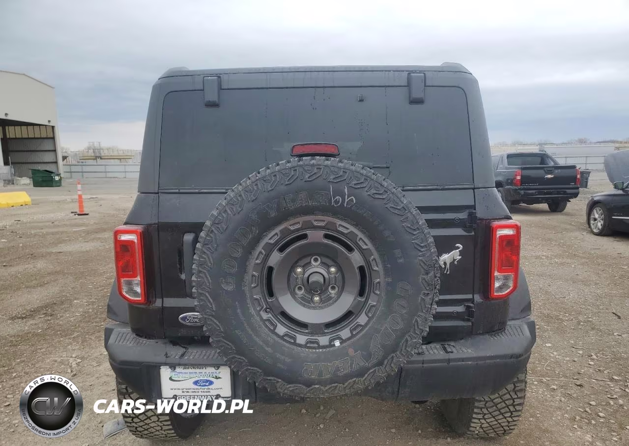 2024 Ford Bronco Black Diamond VIN:1FMEE1BP2RLA76348 - 6