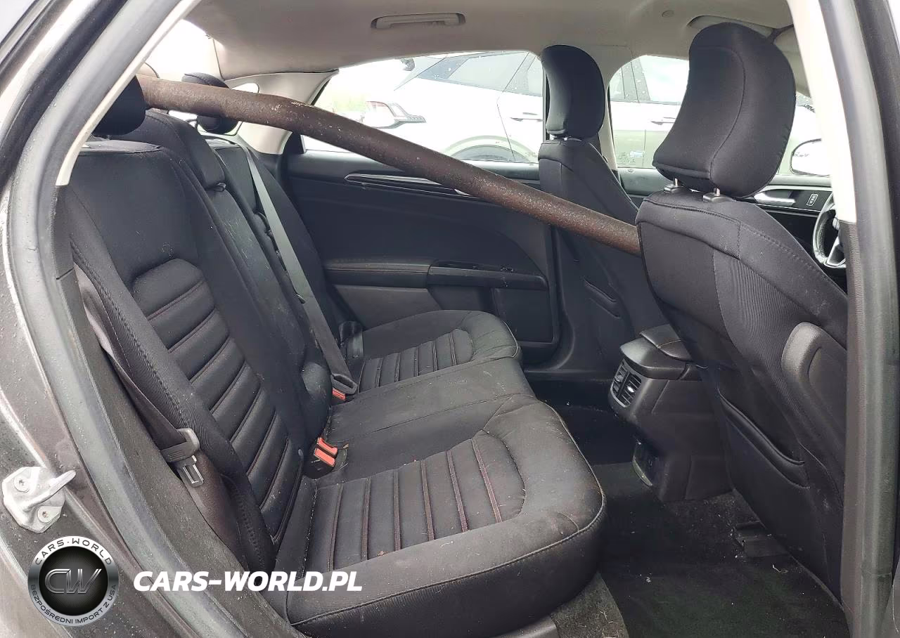 2016 Ford Fusion Se Hybrid VIN:3FA6P0LUXGR204034 - 10