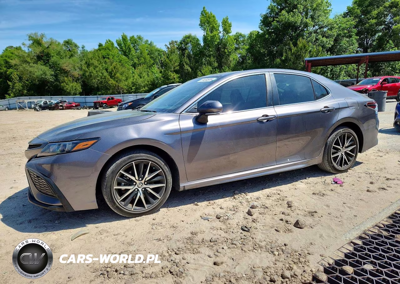 2024 Toyota Camry Se – zdjęcie 1 z 12