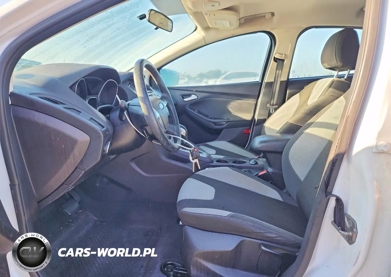 2014 Ford Focus Se VIN:1FADP3F29EL309663 - 7