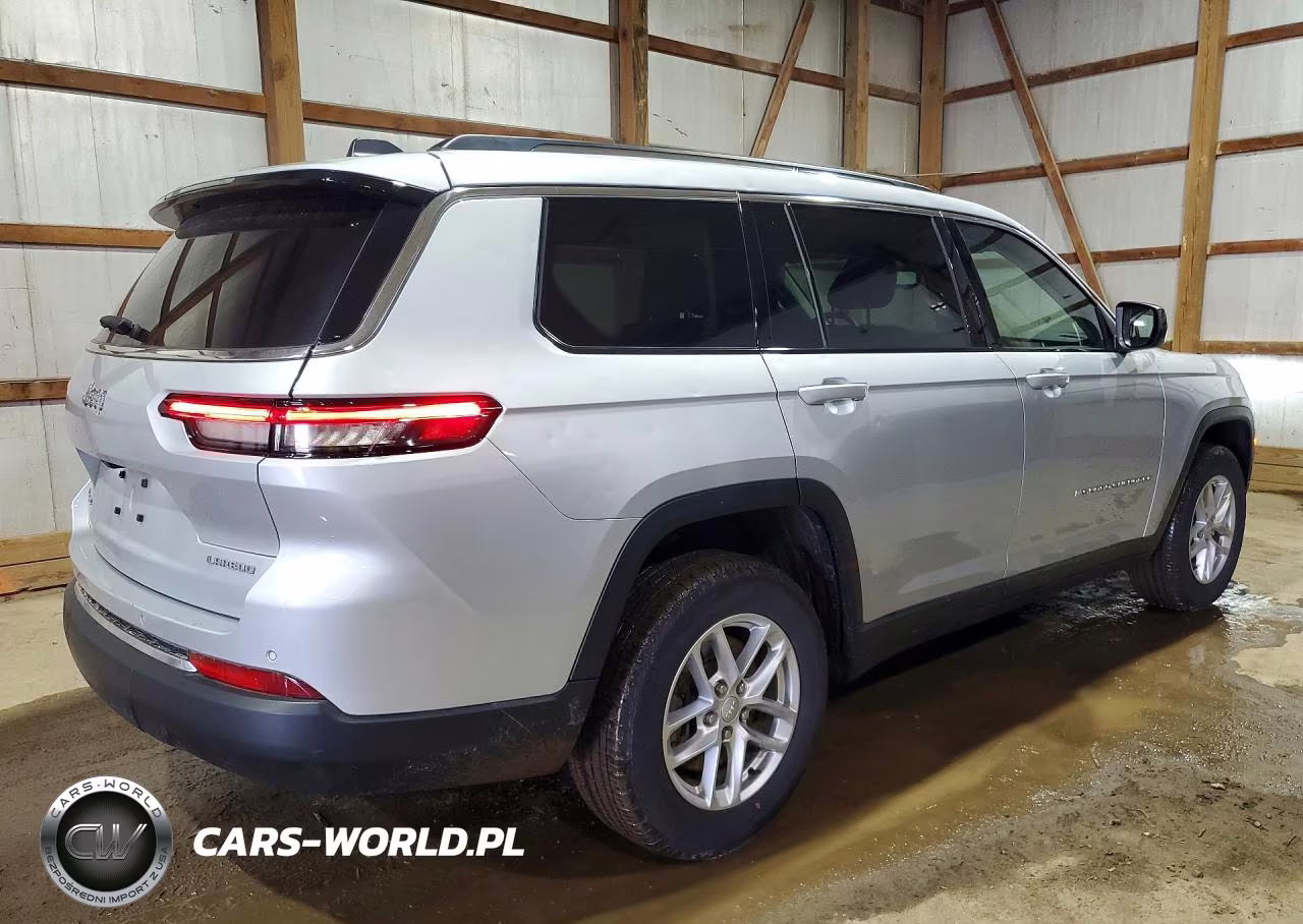2023 Jeep Grand Cherokee L Laredo VIN:1C4RJKAG2P8730693 - 3