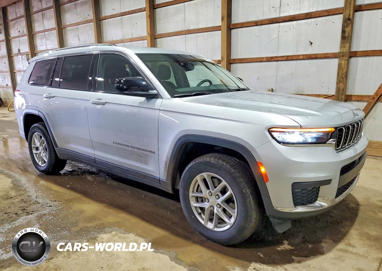 2023 Jeep Grand Cherokee L Laredo VIN:1C4RJKAG2P8730693 - 4