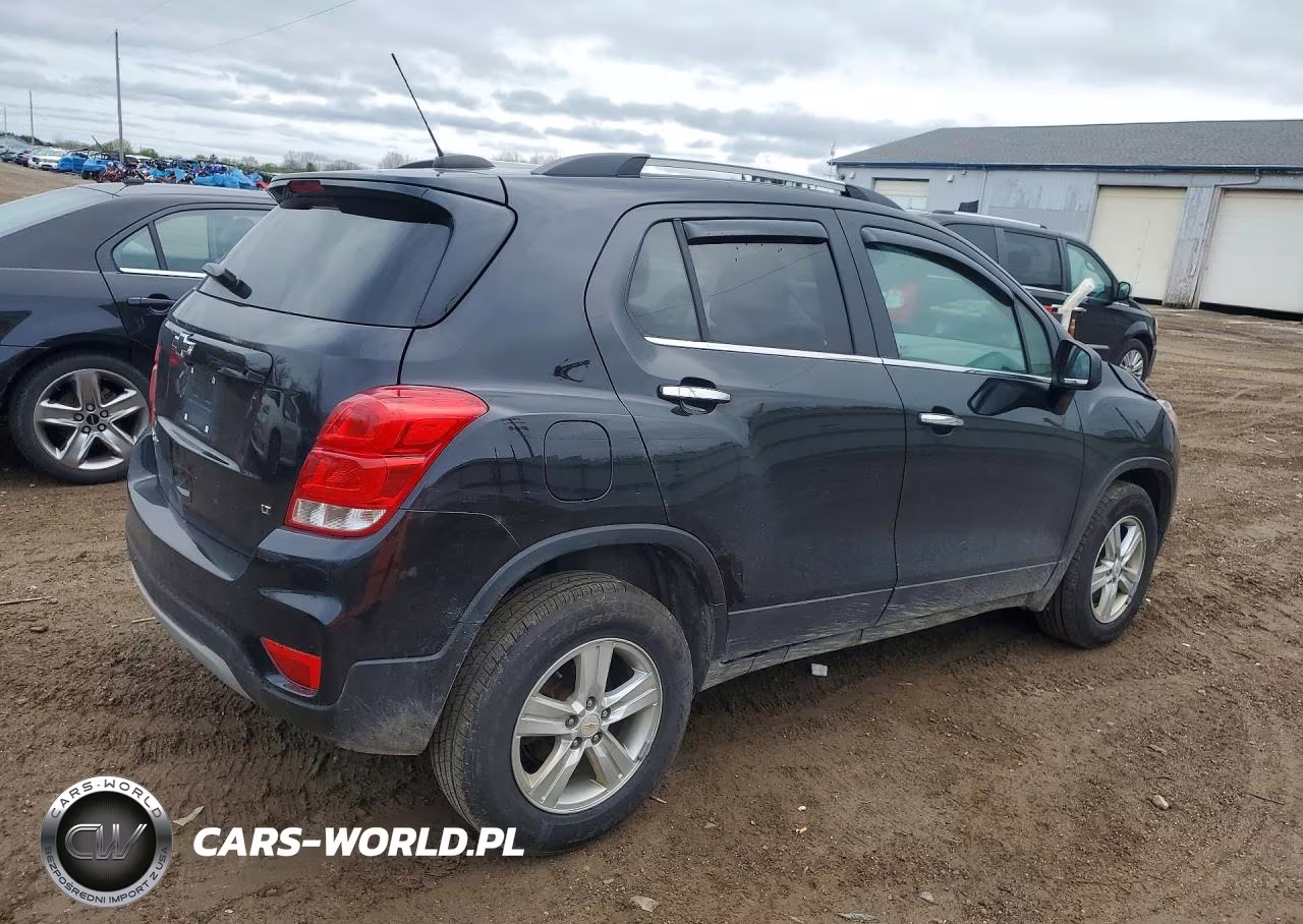 2020 Chevrolet Trax 1Lt VIN:KL7CJPSB0LB085624 - 3