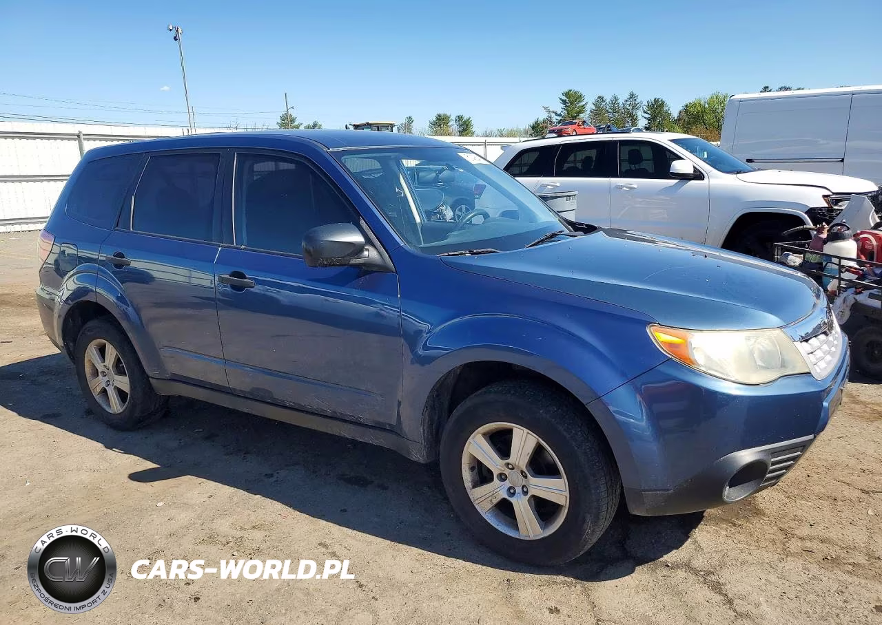2011 Subaru Forester 2.5X VIN:JF2SHAACXBH753024 - 4