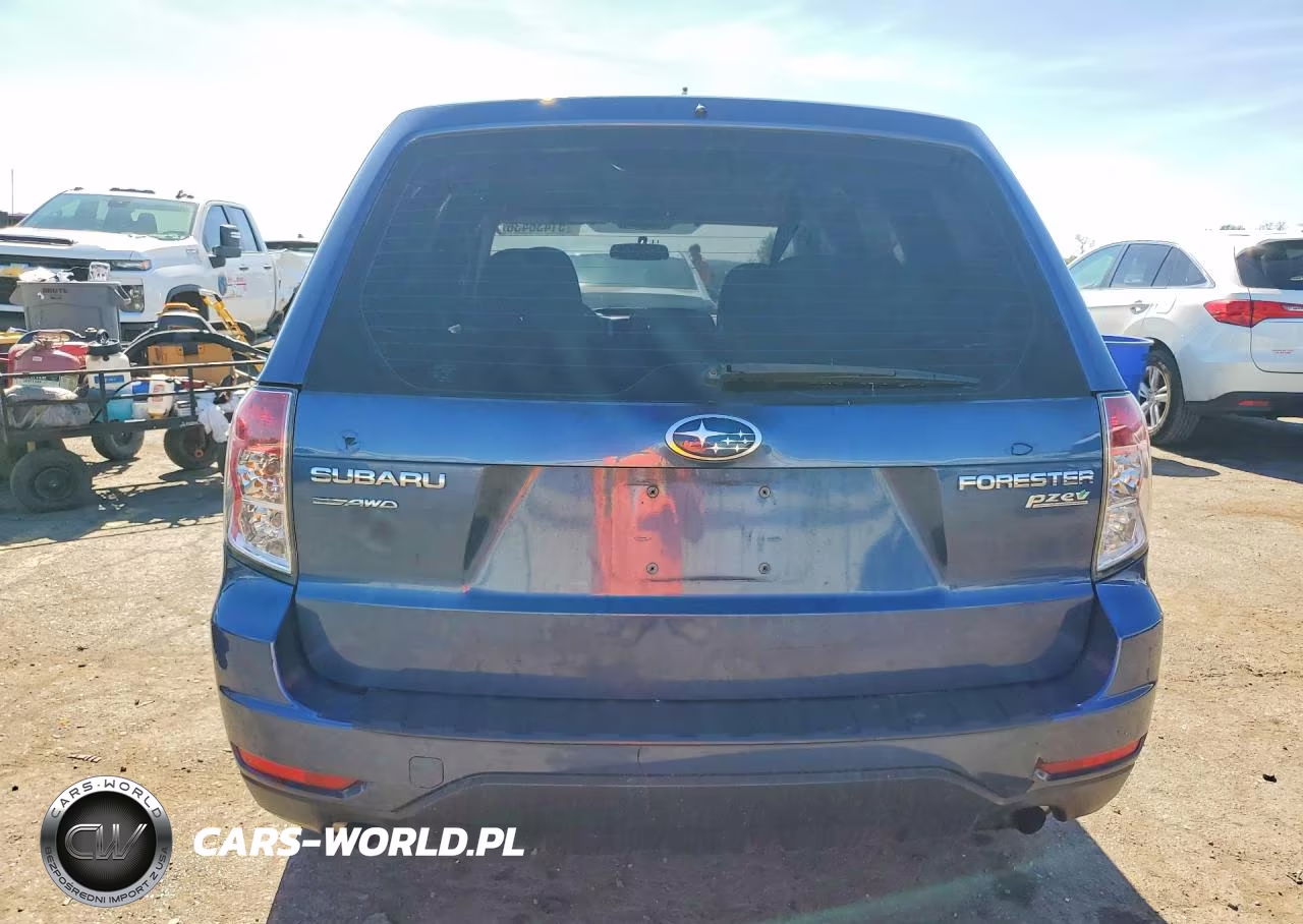 2011 Subaru Forester 2.5X VIN:JF2SHAACXBH753024 - 6