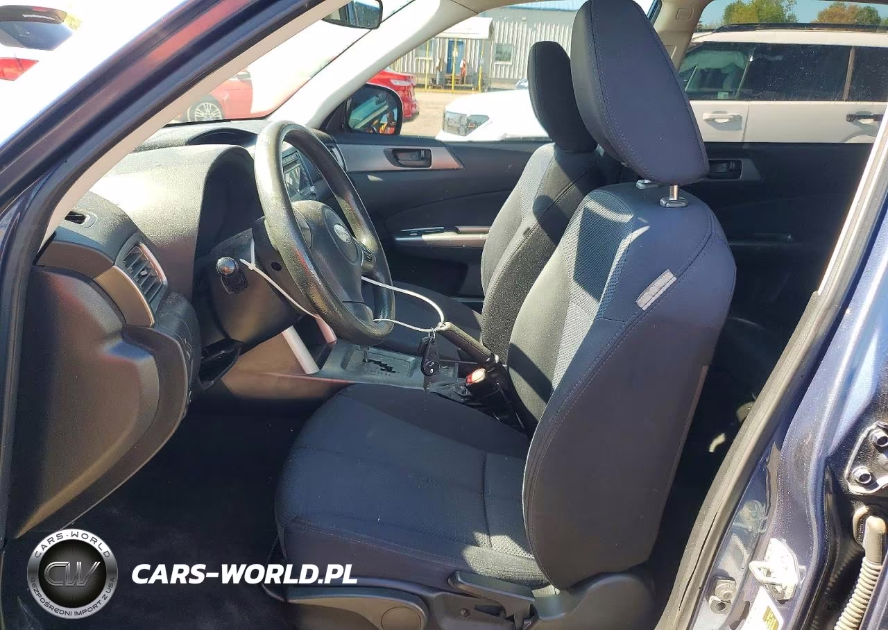 2011 Subaru Forester 2.5X VIN:JF2SHAACXBH753024 - 7