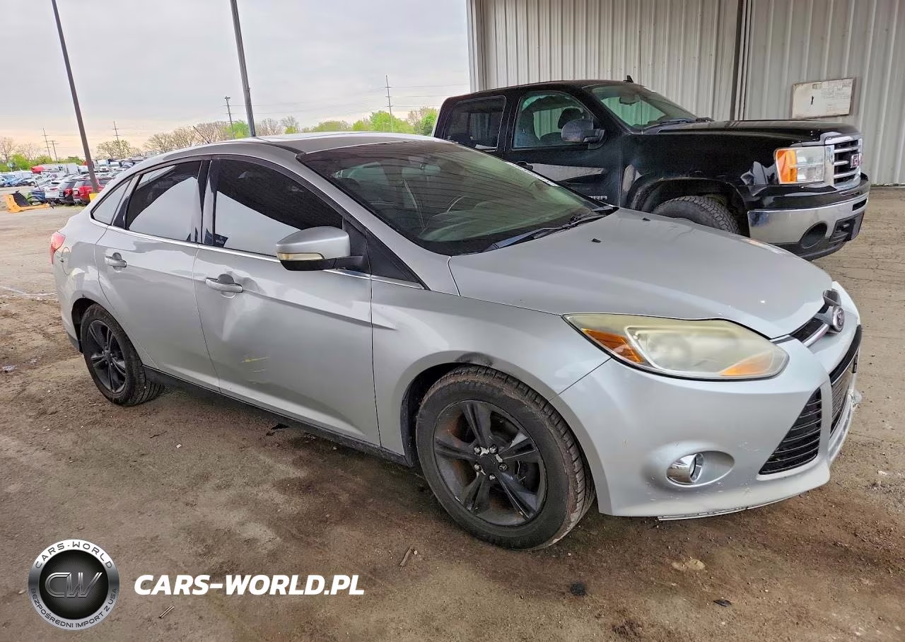 2012 Ford Focus Sel VIN:1FAHP3H22CL430403 - 4