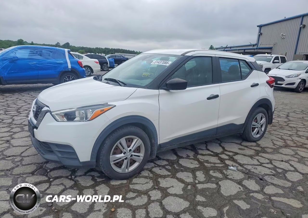 2020 Nissan Kicks S