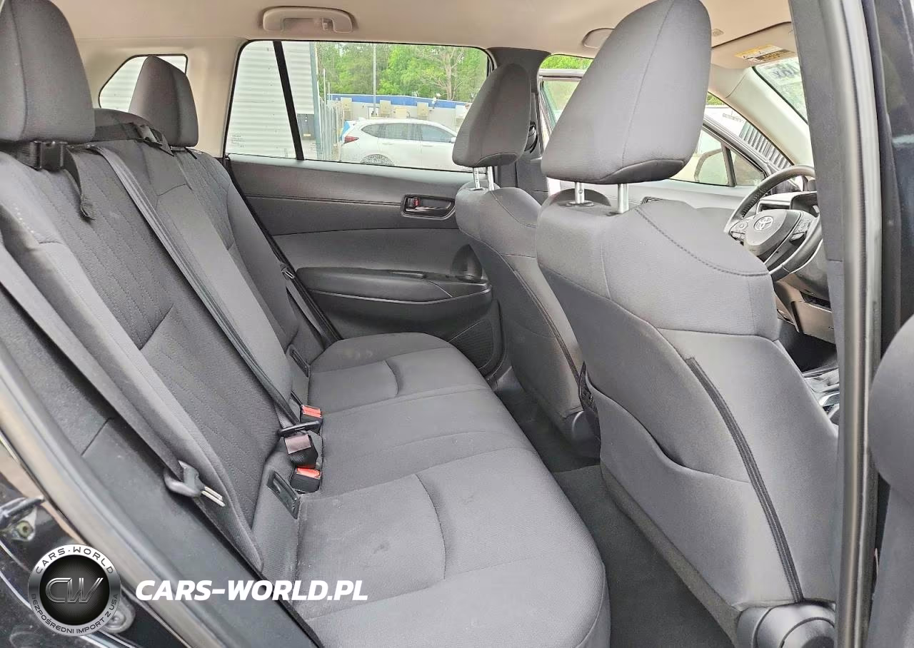 2022 Toyota Corolla Cross Le VIN:7MUCAABG9NV019022 - 11