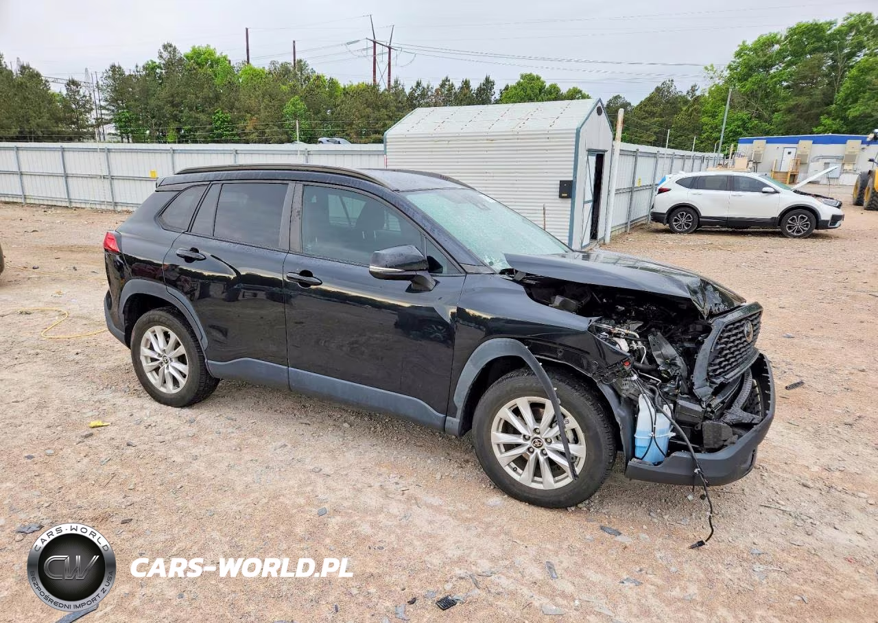 2022 Toyota Corolla Cross Le VIN:7MUCAABG9NV019022 - 4