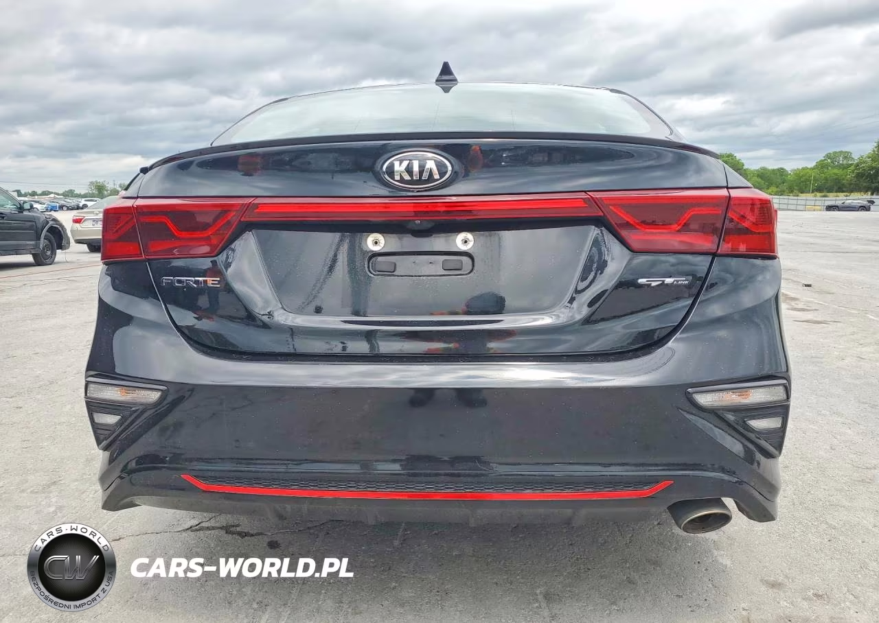 2020 Kia Forte Gt Line VIN:3KPF34AD6LE176878 - 6