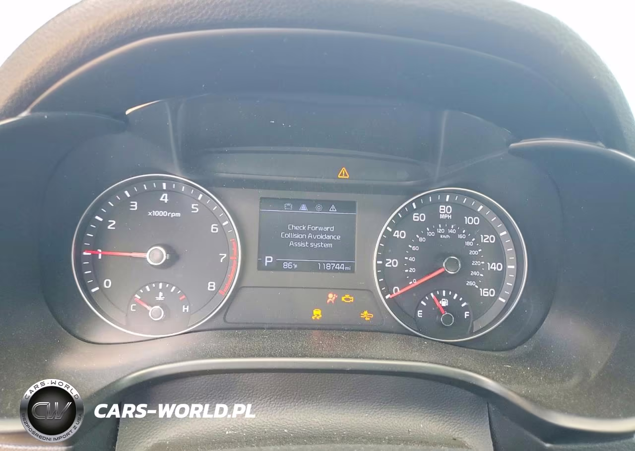 2020 Kia Forte Gt Line VIN:3KPF34AD6LE176878 - 9