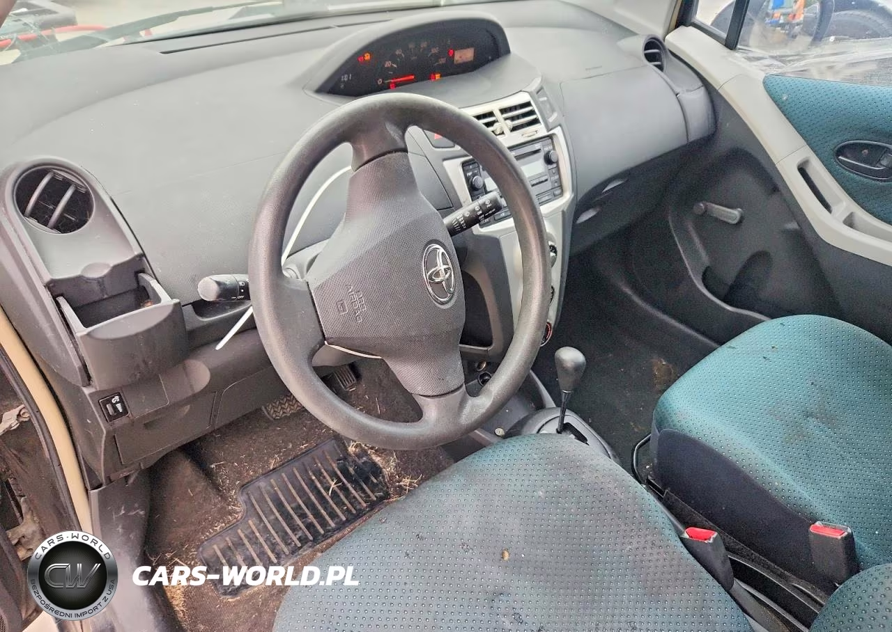 2007 Toyota Yaris Base VIN:JTDJT923975102840 - 8