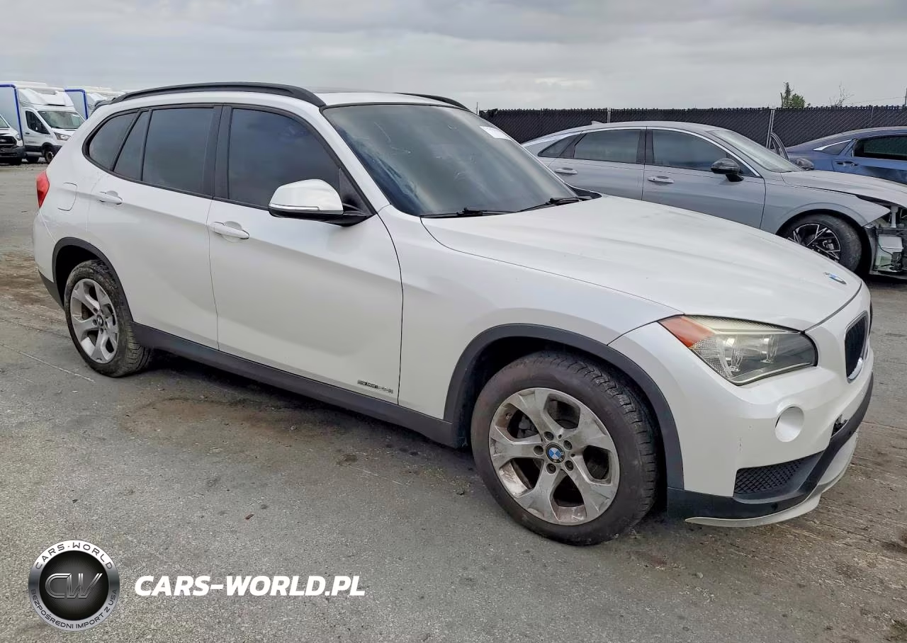 2015 BMW X1 Sdrive28I VIN:WBAVM1C50FV317762 - 4