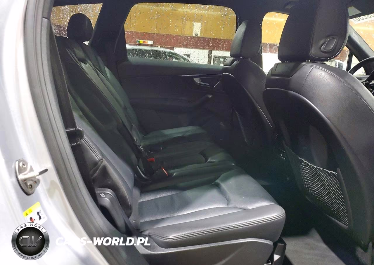 2018 Audi Q7 Premium Plus VIN:WA1LAAF74JD048190 - 11