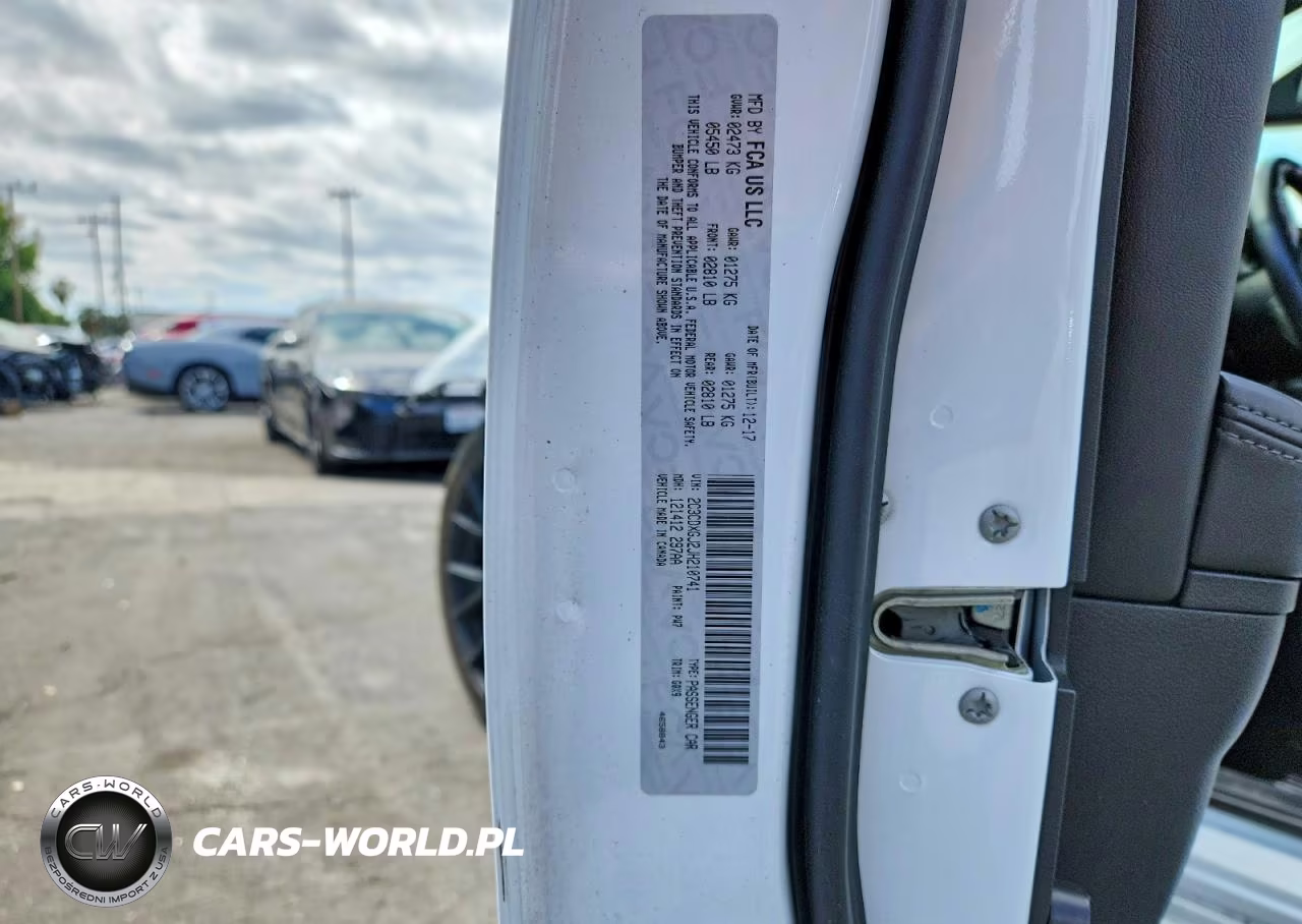 2018 Dodge Charger R VIN:2C3CDXGJ2JH210741 - 12