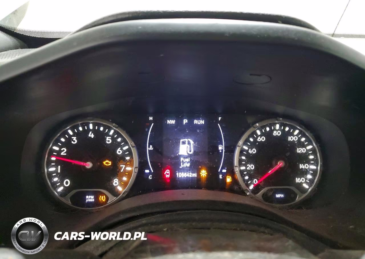 2018 Jeep Renegade Latitude VIN:ZACCJBBB0JPG91434 - 9