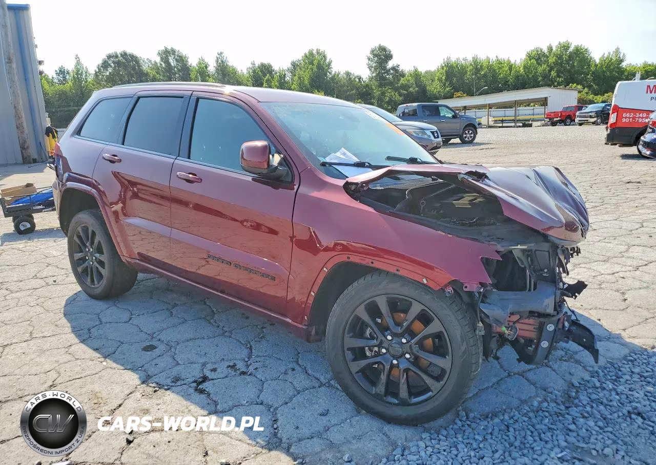 2020 Jeep Grand Cherokee Laredo VIN:1C4RJEAG5LC430171 - 4