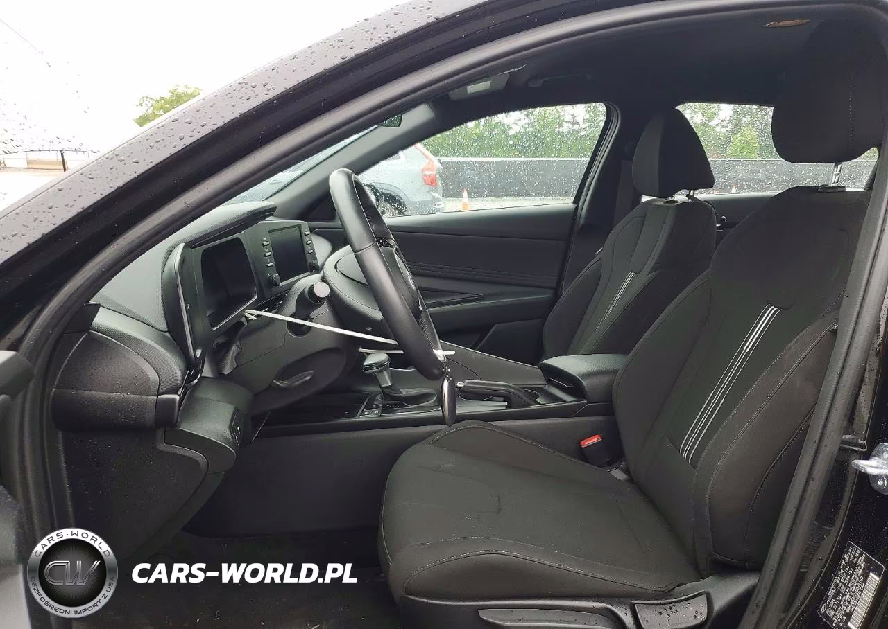 2025 Hyundai Elantra Sel Sport VIN:KMHLM4DG2SU876169 - 7
