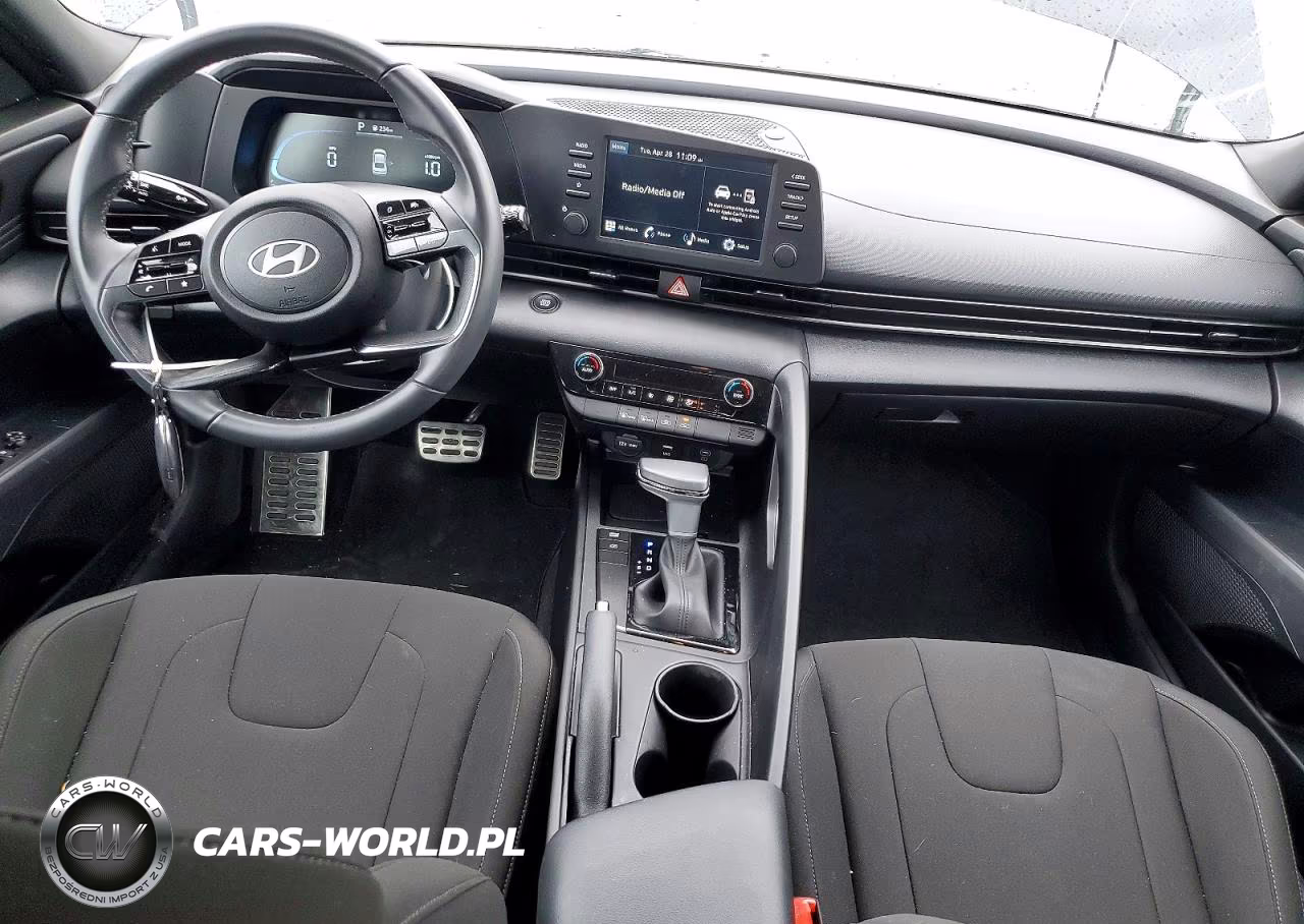 2025 Hyundai Elantra Sel Sport VIN:KMHLM4DG2SU876169 - 8