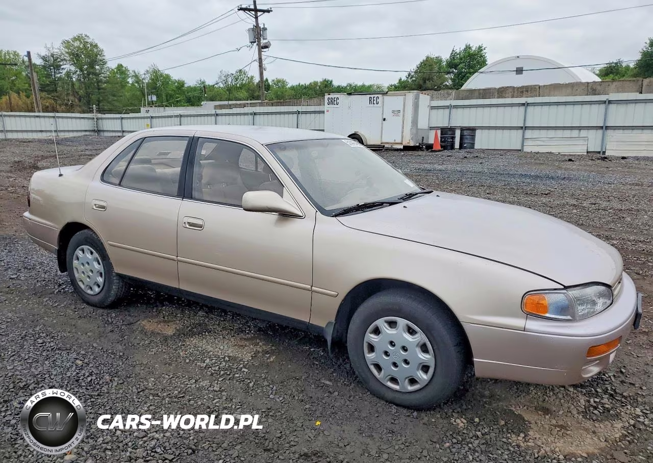 1995 Toyota Camry Le VIN:4T1SK12E1SU619800 - 4