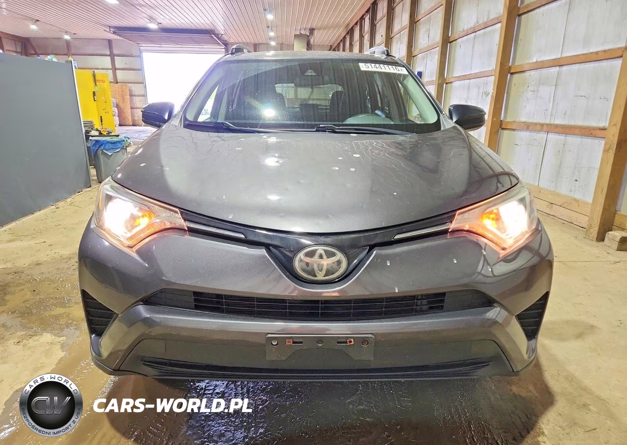 2017 Toyota Rav4 Le VIN:JTMBFREV3HJ137990 - 5