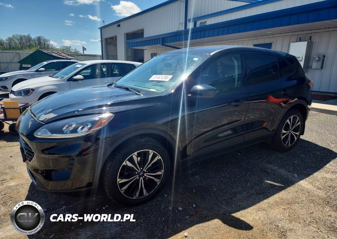 2021 Ford Escape Se