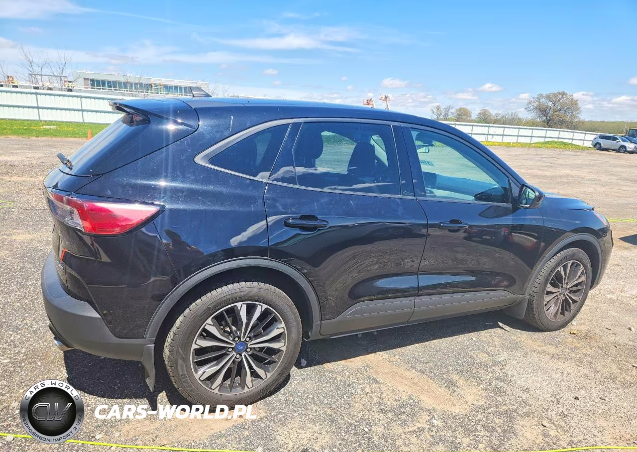 2021 Ford Escape Se VIN:1FMCU9G66MUA87378 - 3