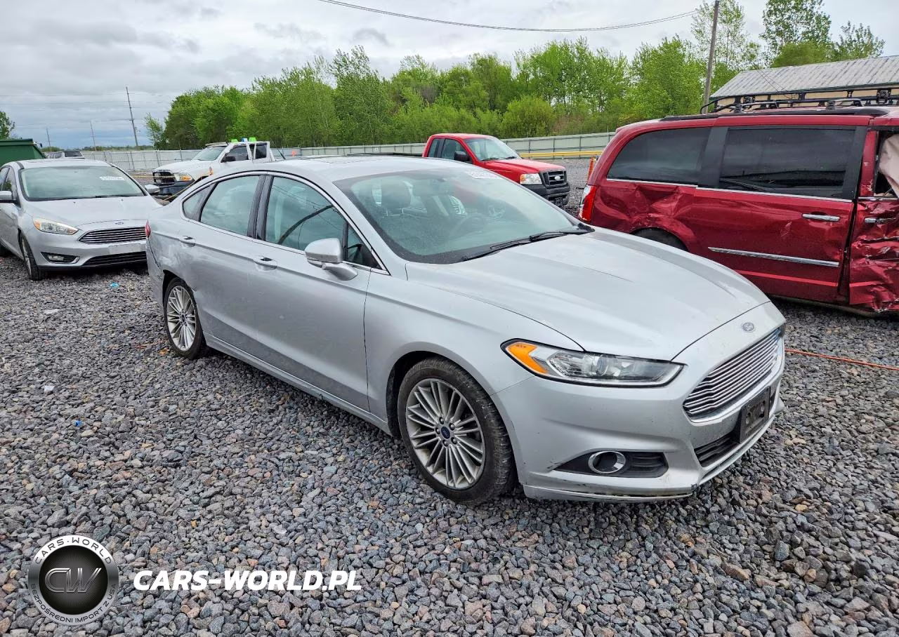 2015 Ford Fusion Se VIN:3FA6P0HD5FR275987 - 4