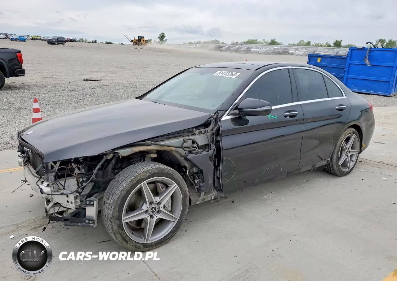 2016 Mercedes-Benz C300