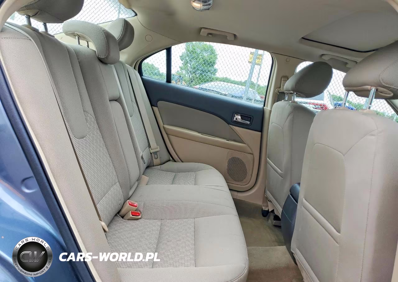 2012 Ford Fusion Se VIN:3FAHP0HA0CR113601 - 10