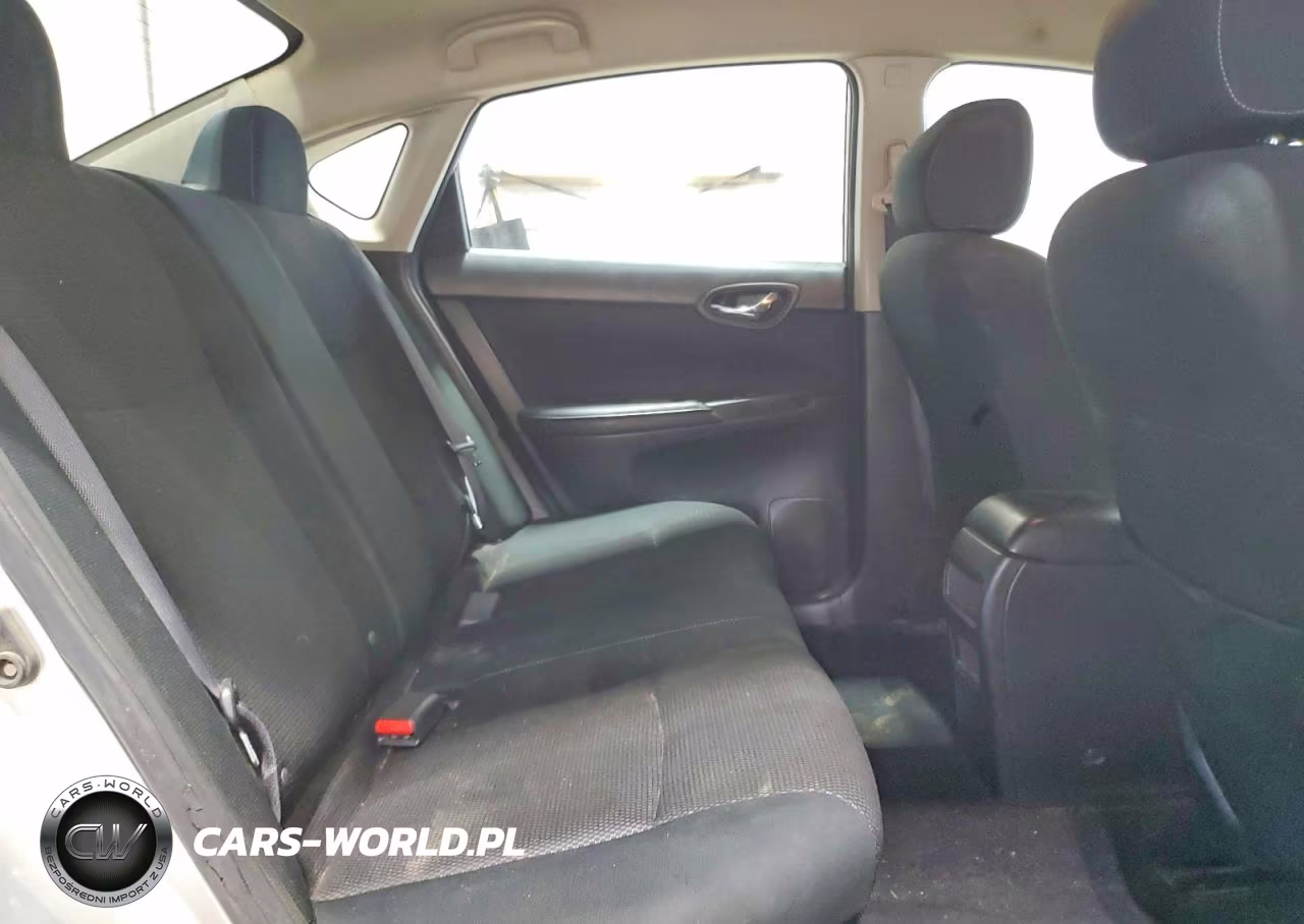 2019 Nissan Sentra S VIN:3N1AB7APXKY334700 - 10