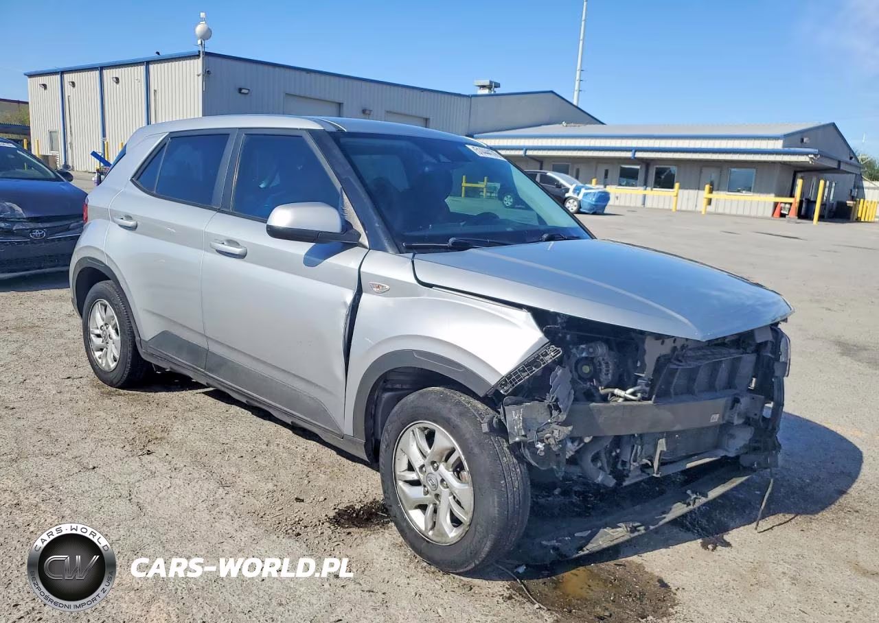 2021 Hyundai Venue Se VIN:KMHRB8A36MU081881 - 4