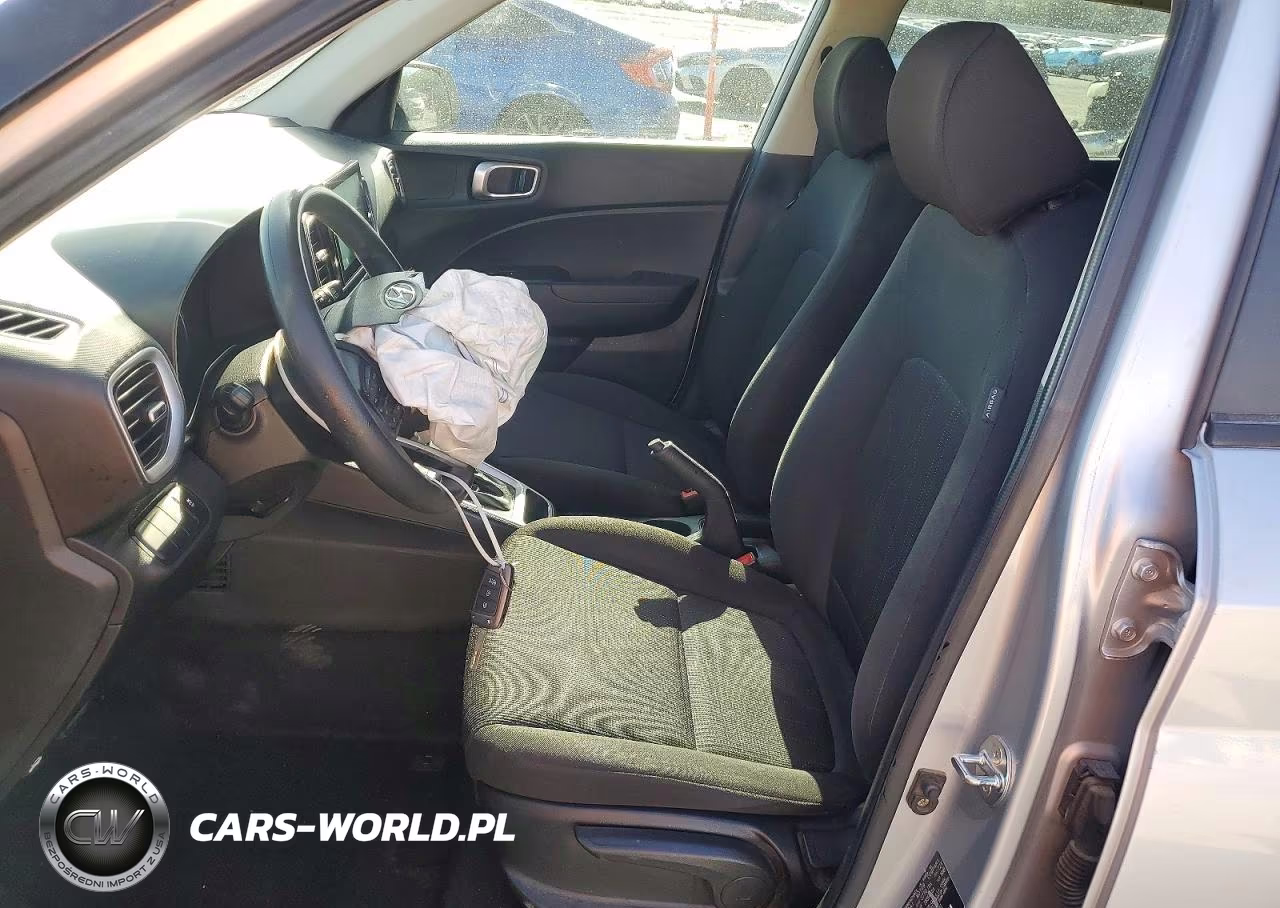 2021 Hyundai Venue Se VIN:KMHRB8A36MU081881 - 7