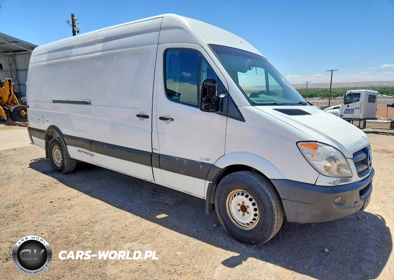 2012 Mercedes Benz Sprinter 2500 Delivery Van VIN:WD3PE8CB5C5671306 - 4