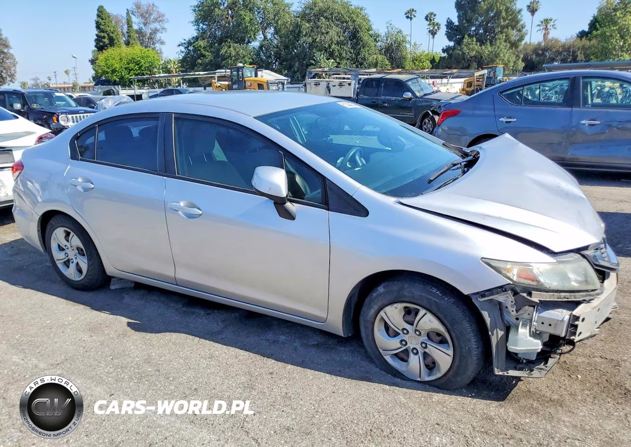 2013 Honda Civic Lx VIN:19XFB2F57DE244180 - 4