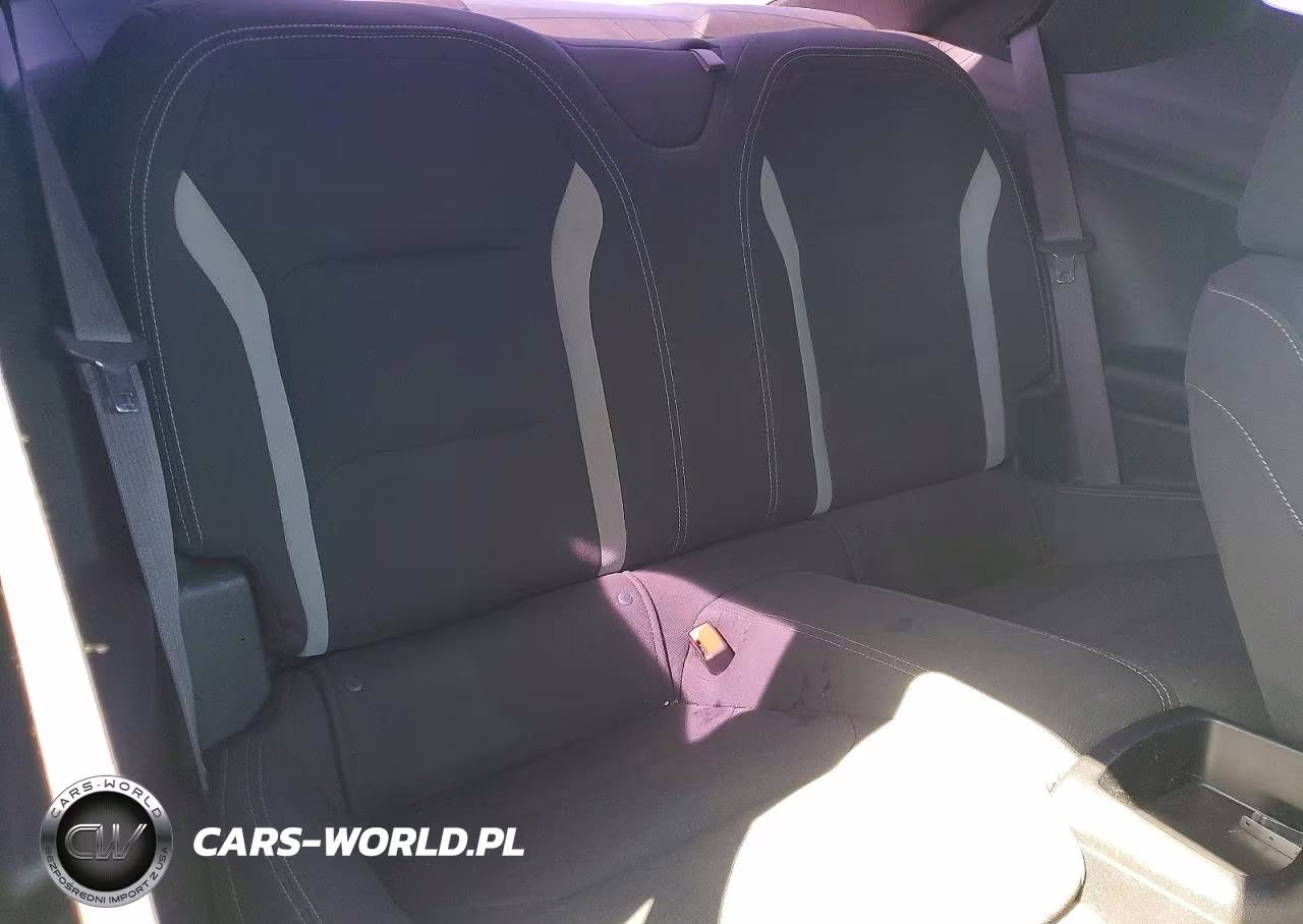 2017 Chevrolet Camaro Lt VIN:1G1FB1RX7H0197893 - 10