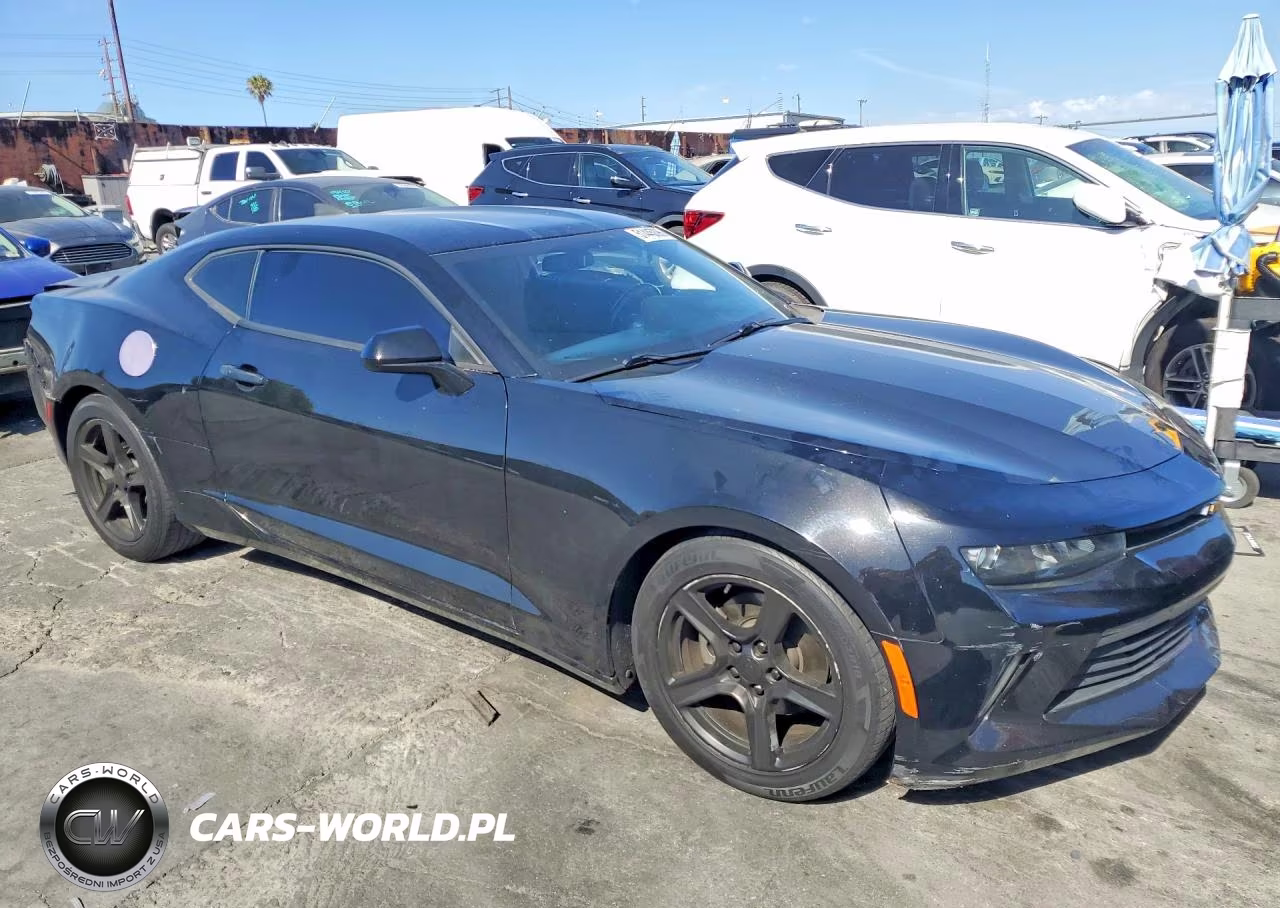 2017 Chevrolet Camaro Lt VIN:1G1FB1RX7H0197893 - 4