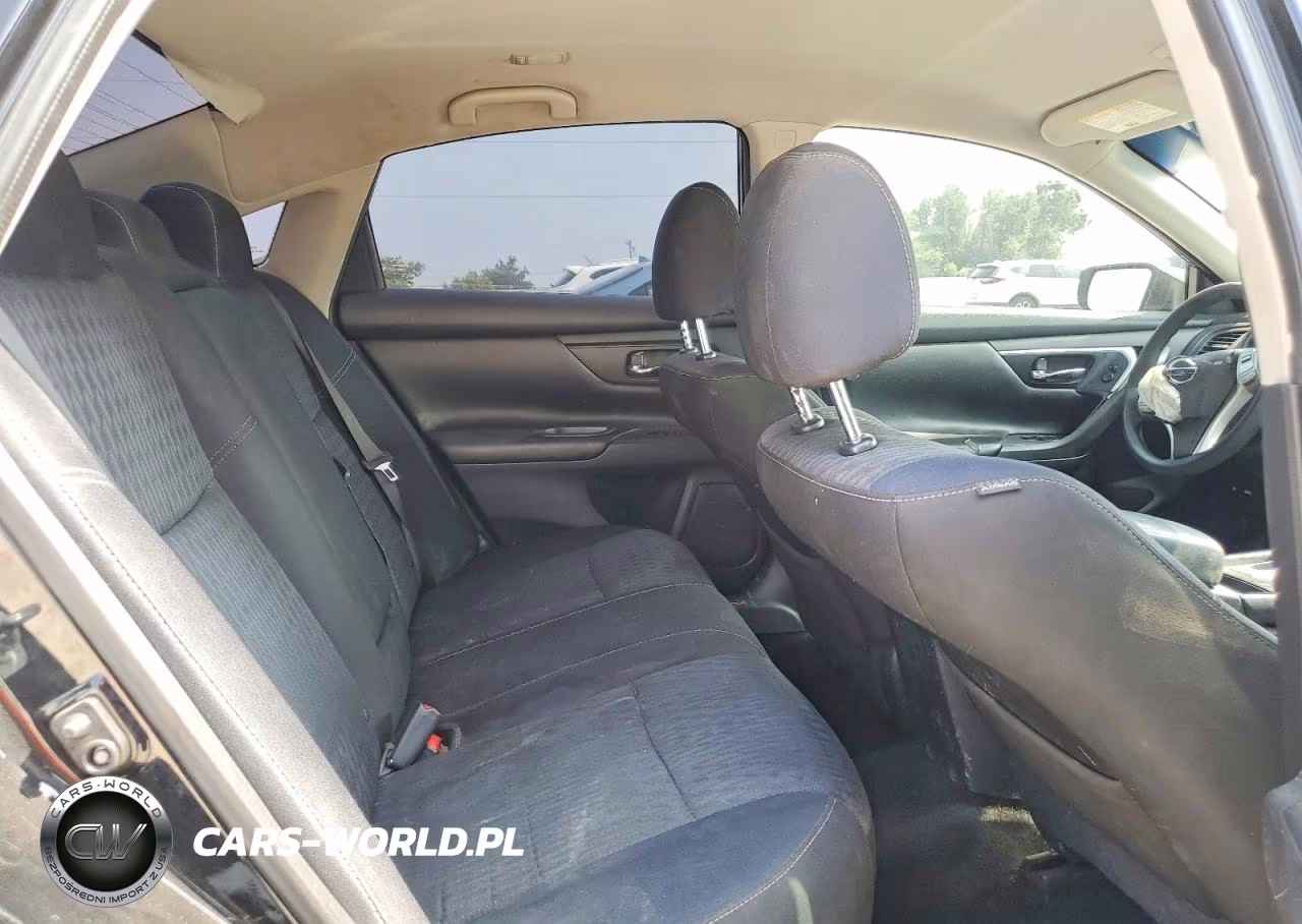 2018 Nissan Altima 2.5 S VIN:1N4AL3AP0JC158496 - 10