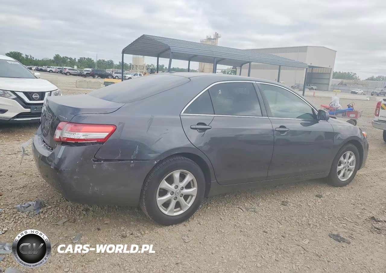 2011 Toyota Camry Le VIN:4T1BF3EKXBU203679 - 3