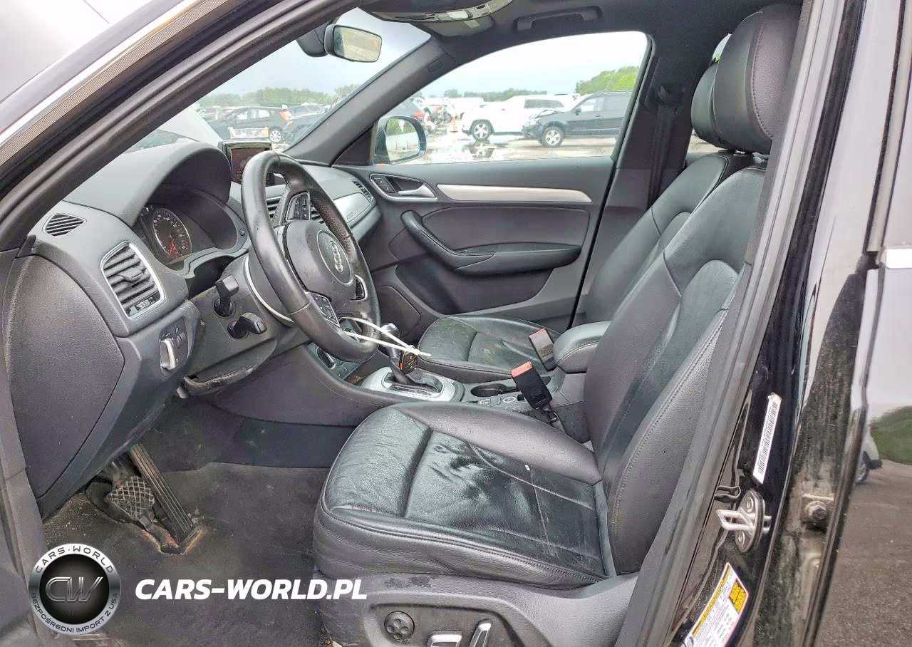 2017 Audi Q3 Premium Plus VIN:WA1JCCFS0HR000636 - 7