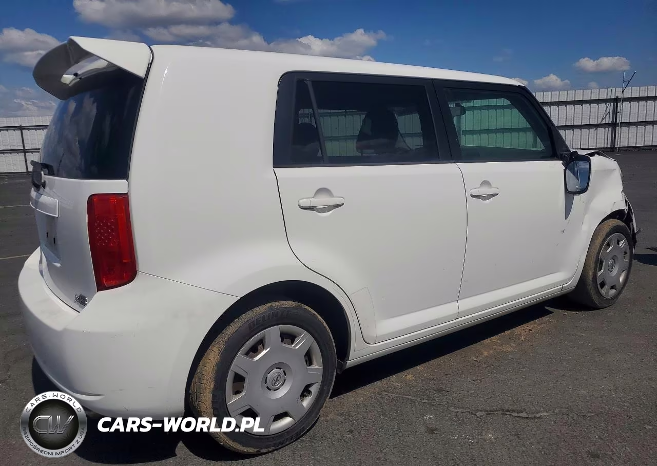 2008 Toyota Scion Xb VIN:JTLKE50E181043999 - 3