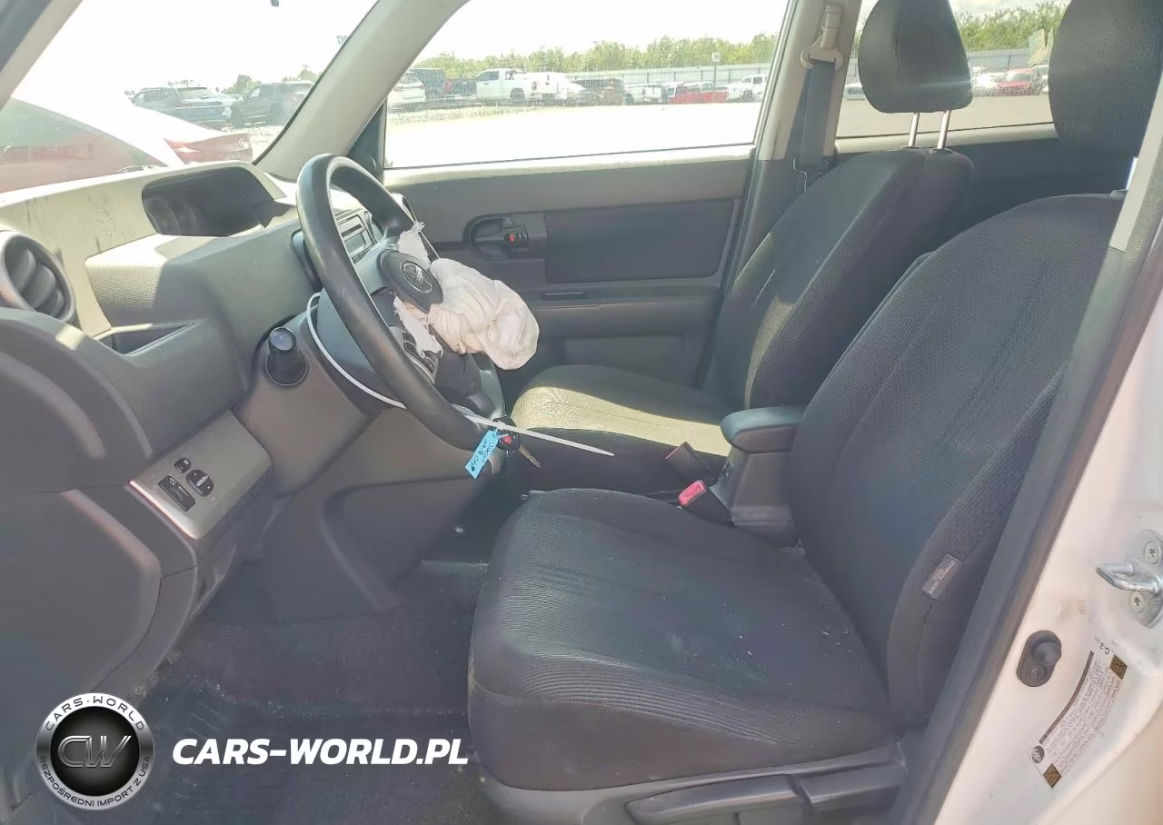 2008 Toyota Scion Xb VIN:JTLKE50E181043999 - 7