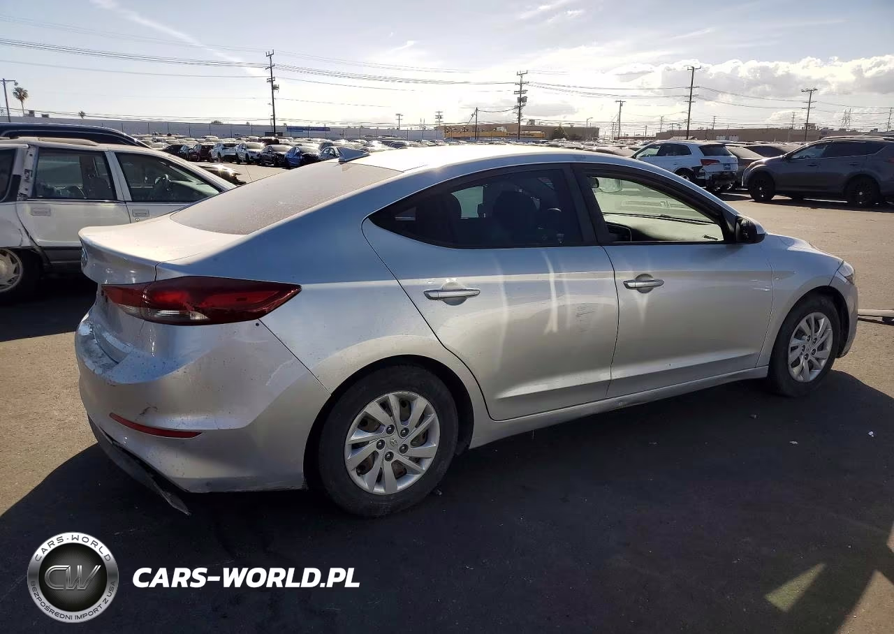 2017 Hyundai Elantra Se VIN:5NPD74LF4HH085184 - 3