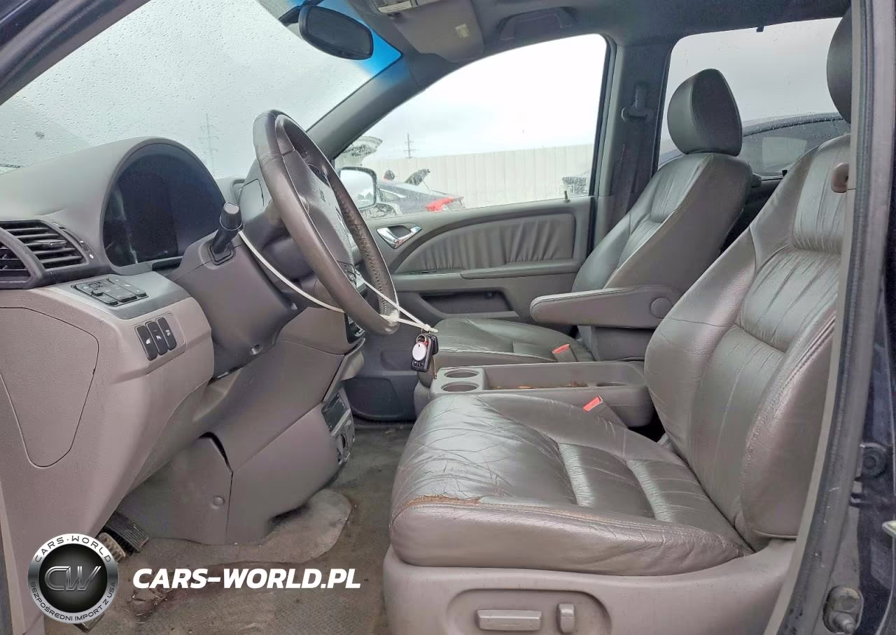 2008 Honda Odyssey Touring VIN:5FNRL38978B015952 - 7