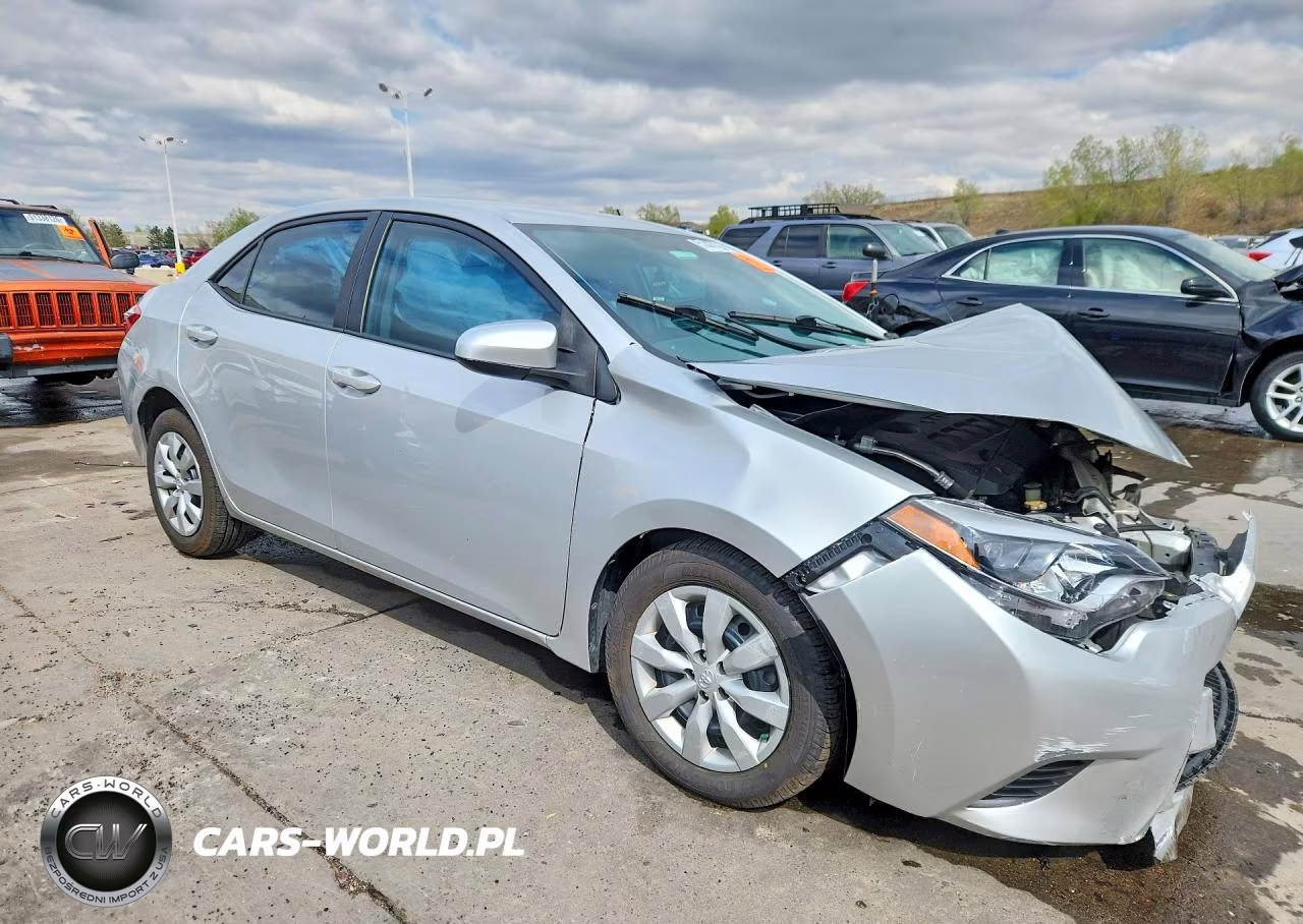 2016 Toyota Corolla Le VIN:2T1BURHE1GC640980 - 4
