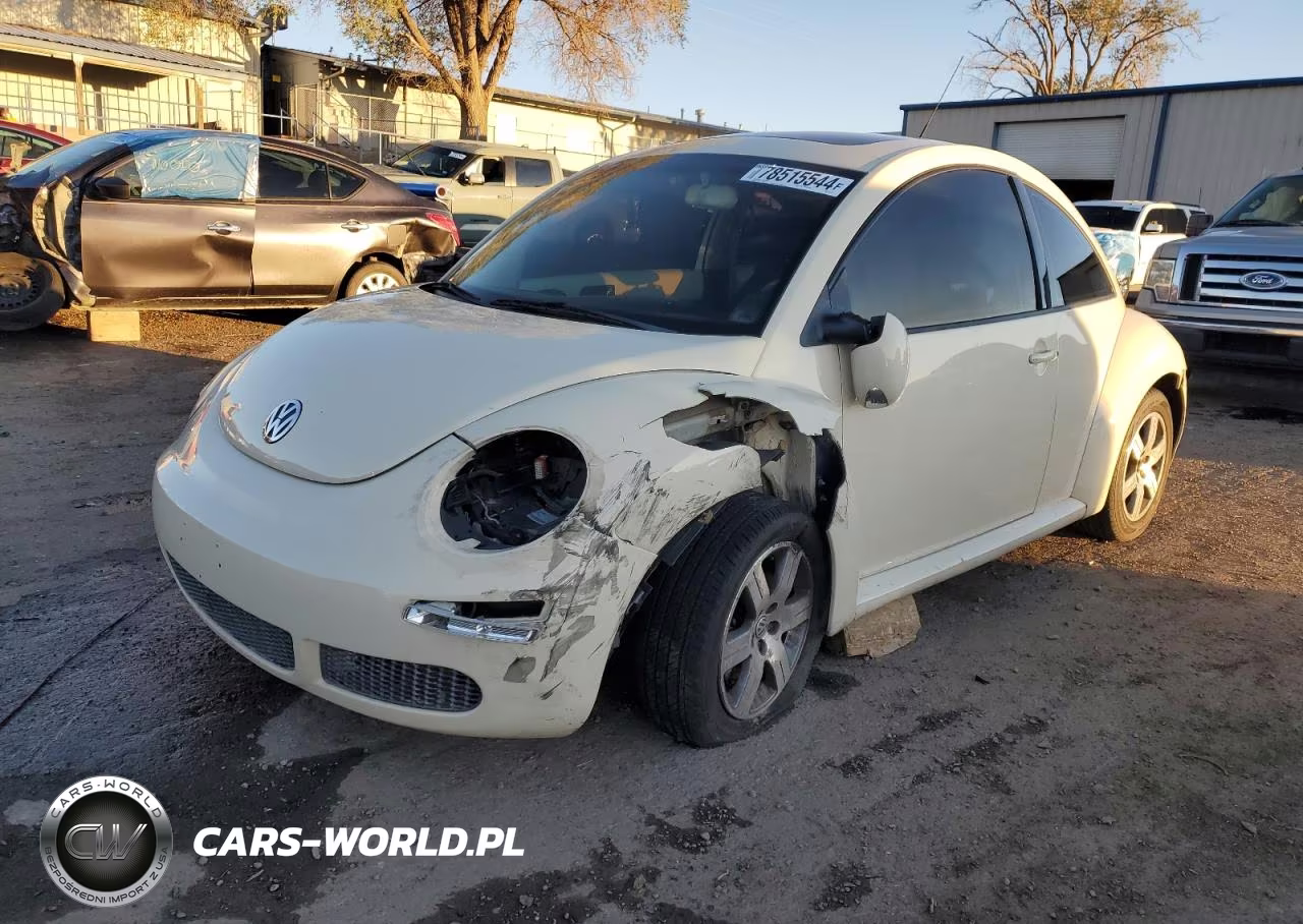 2006 Volkswagen New Beetle 2.5L Option Package 1
