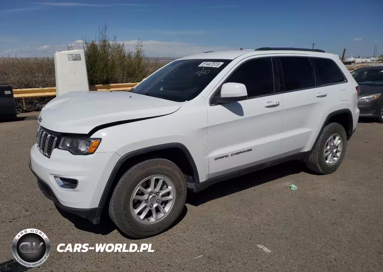 2020 Jeep Grand Cherokee Laredo